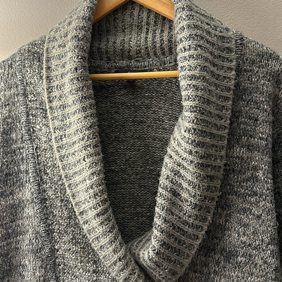 Gap sweater, size small, blue - Picture 2 of 12